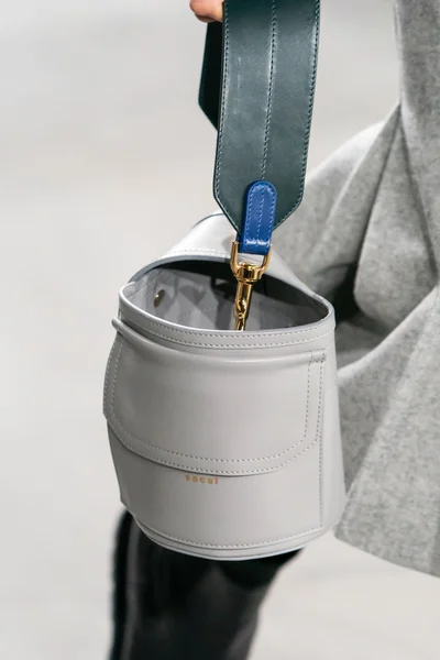 Look 93
